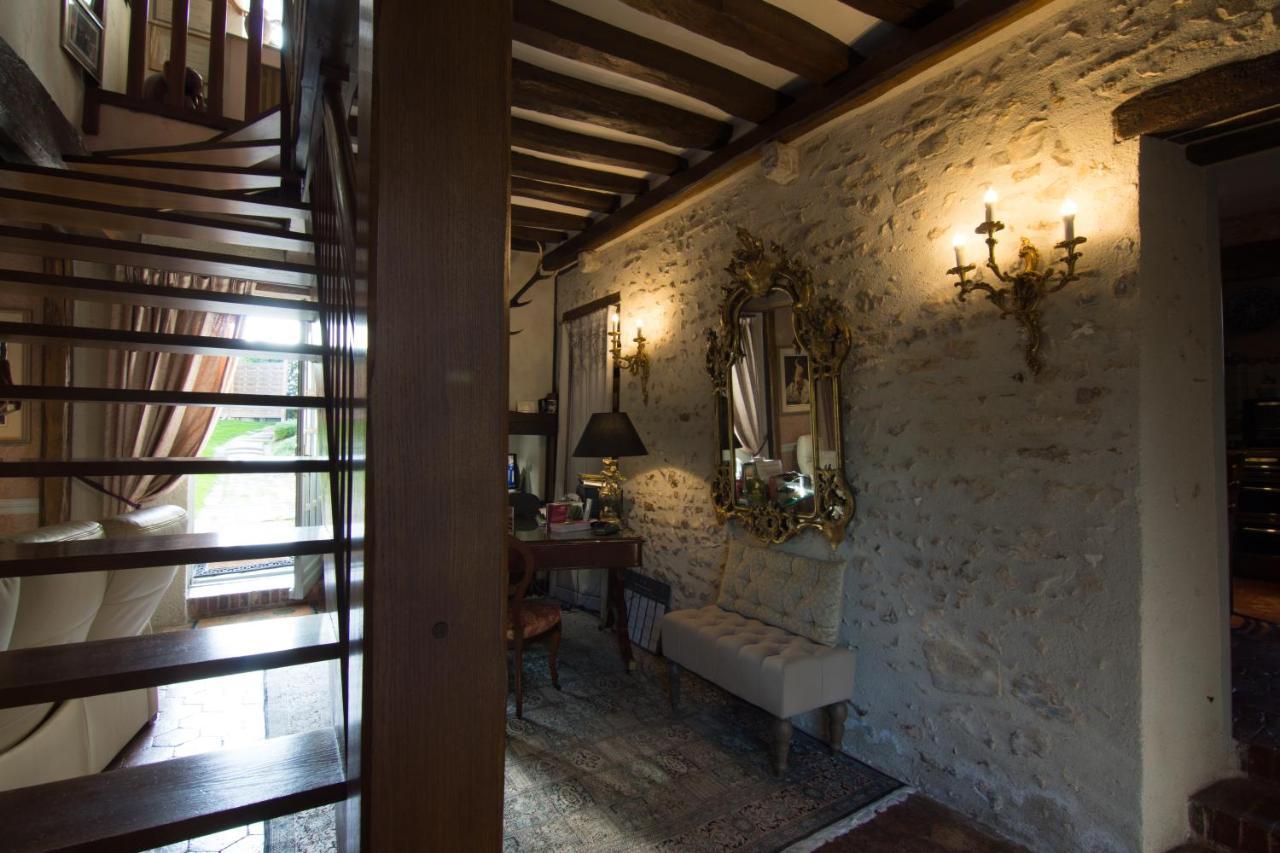 Chambres D'Hotes La Bergerie De L'Aqueduc Houx Exteriér fotografie